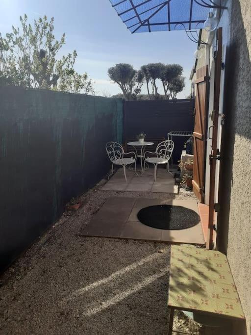 Studio- Terrasse -Place De Parking Prive 马赛 外观 照片